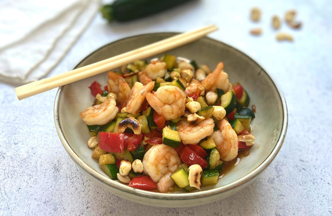 Recette Wok de crevettes aux légumes et noix de cajou, plaisir de cuisiner au quotidien.