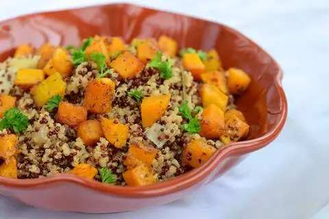 Recette de Quinoa au potiron à l'orange et aux dattes (SG)