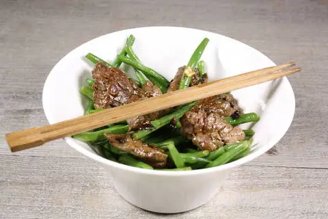 Recette de Filet mignon grillé, marinade teriyaki, haricots verts