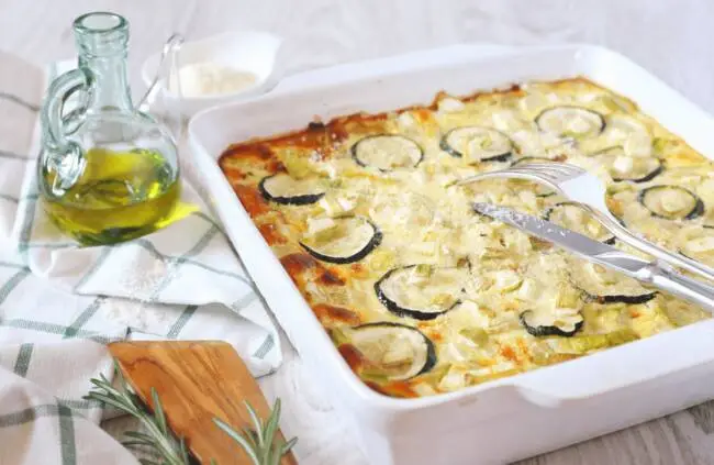 Recette Clafoutis courgettes jambon - Salade