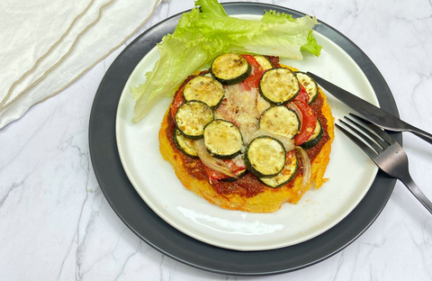 Recette Millefeuille de polenta aux légumes d'été grillés et pesto de tomates séchées