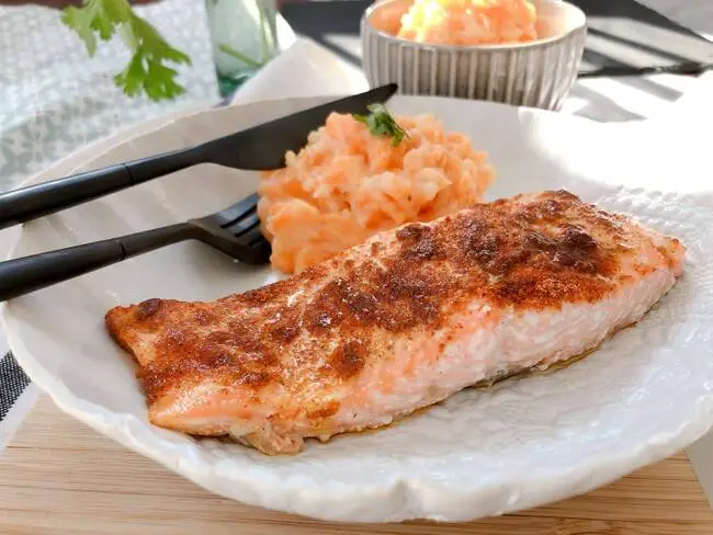 Recette Tandoori de saumon, purée de carottes et de lentilles corail (SG), plaisir de cuisiner au quotidien.