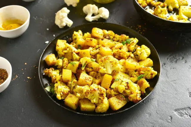 Recette Curry de chou fleur et de pommes de terre, plaisir de cuisiner au quotidien.